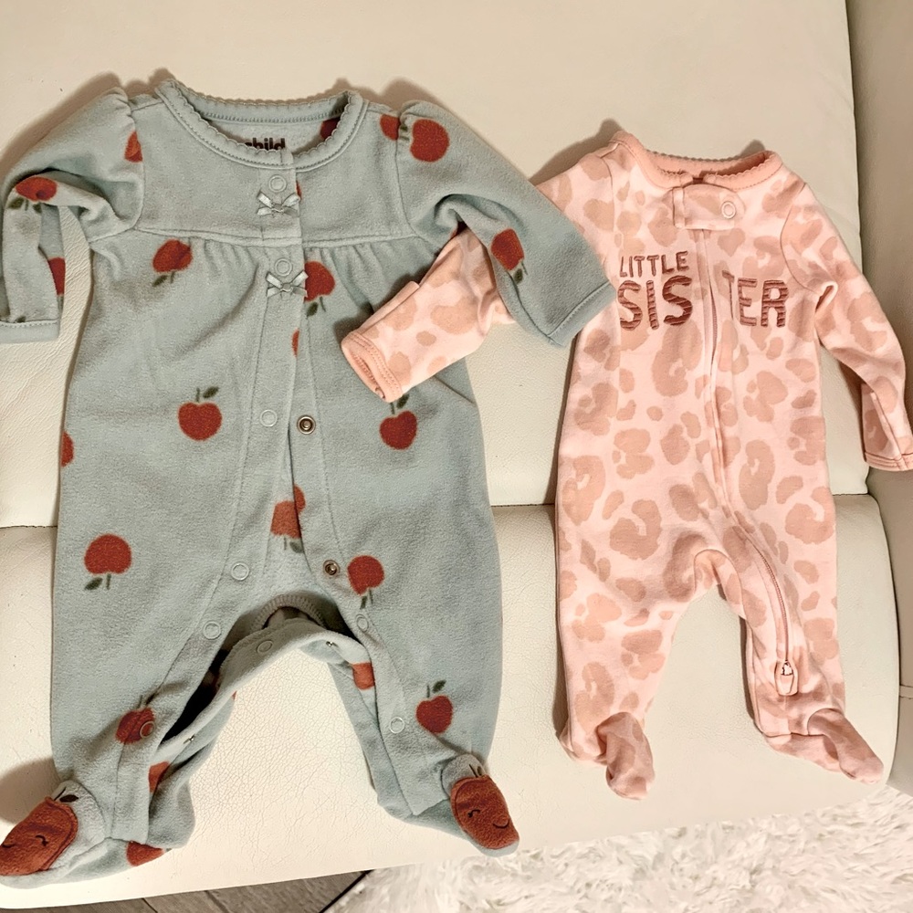 Carter’s Premie sleepers